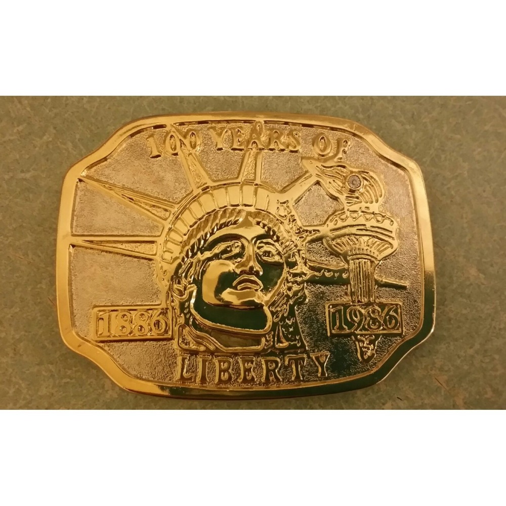 Statue Of Liberty 100 Years Belt Buckle Vintage 1886- 1986 Gold and Silver Color